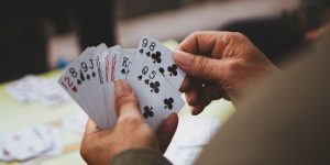 Game Bài Vwin: Khám Phá Thế Giới Đỏ Đen Sôi Động Nhất